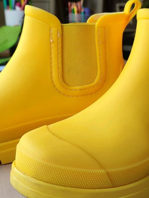 Pull&Bear yellow waterproof boots size 37 used