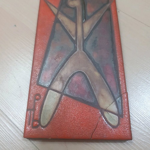 Ceramic tile Panos Valsamakis with crack like new