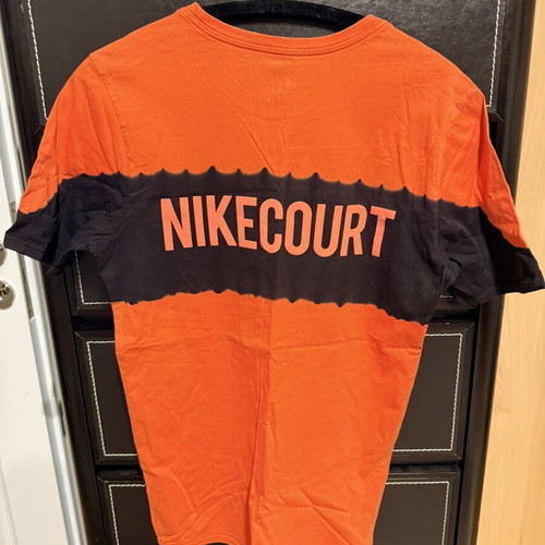Nike men's T-shirt size S, excellent condition, blue and orange