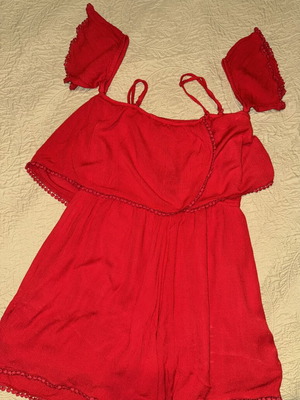 Amisu Red One-Piece Jumpsuit like new, size M