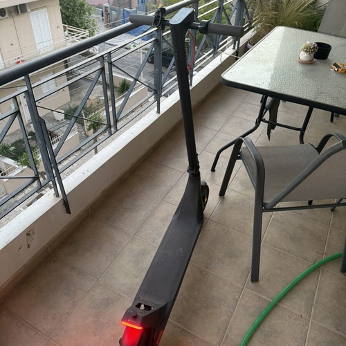 Xiaomi Electric Scooter 4 Lite Gen 2, like new, under 100 km