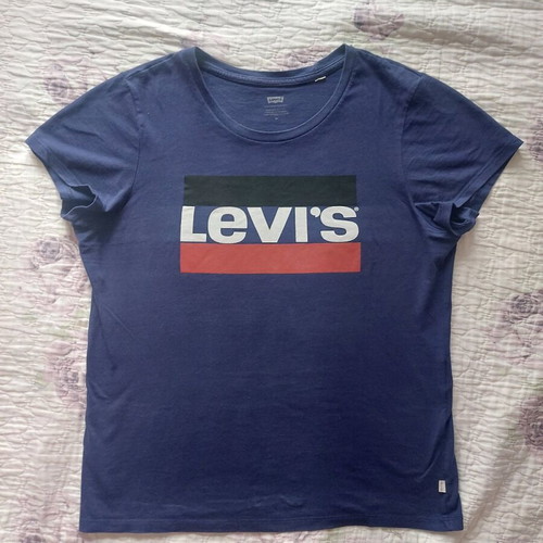 Levi's men's t-shirt used, size M, blue, slim fit