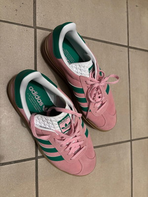 Adidas Gazelle Bold sneakers like new, pink suede