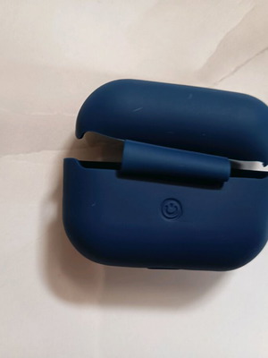 Протективен калъф за Air Pods Pro като нов