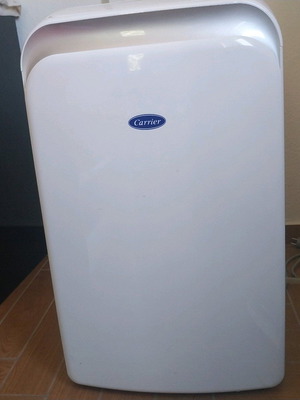 Климатик Carrier за охлаждане и отопление в много добро състояние
