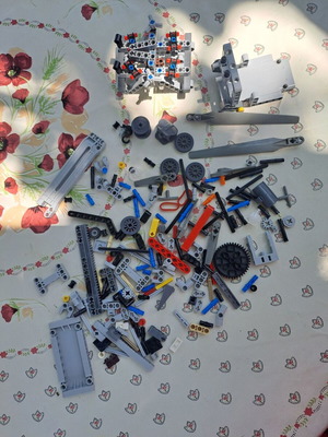 Lego Technic ελικόπτερο μεταχειρισμένα κομμάτια, περίπου 300 γρ