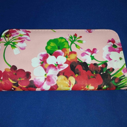 Wallet with flowers new, pink multicolor