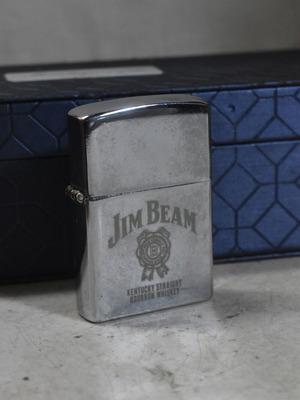 Jim Beam vintage μεταλλικός αναπτήρας μεταχειρισμένος, retro διαφημιστικό σχέδιο