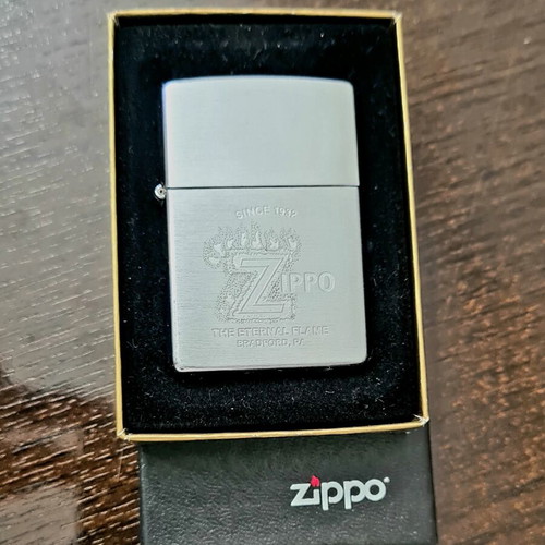 Zippo lighter 1999, brushed chrome