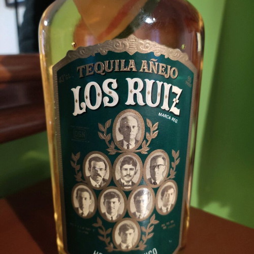 Los Ruiz tequila new, rare, sealed 70s