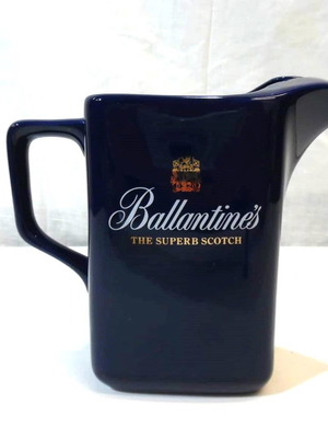 Διαφημιστική πορσελάνινη κανάτα Ballantines σαν καινούργια, Seton Pottery England