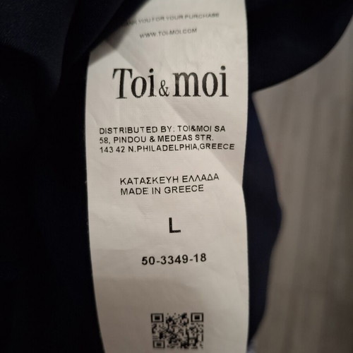 Toi & Moi dress size L with ruffles like new, blue and white pattern
