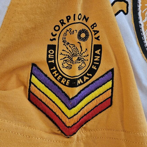 Vintage Scorpion Bay Polo Shirt size M like new, Y2K surf style