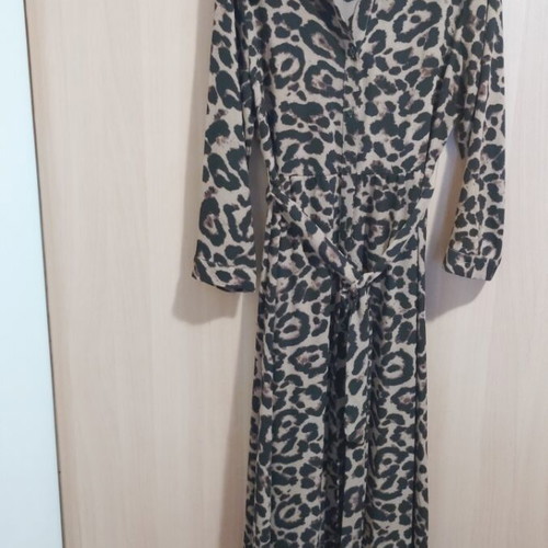 Shein long animal print dress with buttons and belt like new