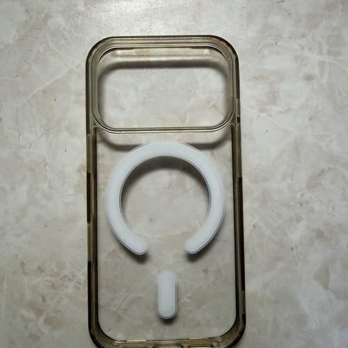 iPhone 17 Pro transparent case