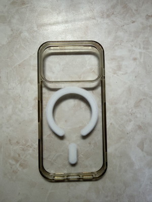 iPhone 17 Pro transparent case