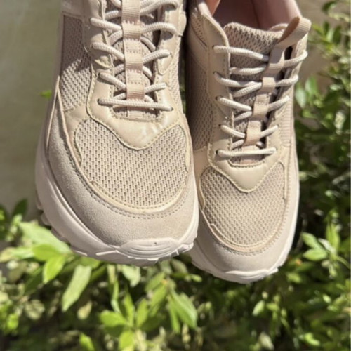 Renato Garini Chunky Sneakers size 39 like new, beige nude