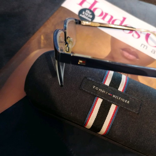Tommy glasses frame used
