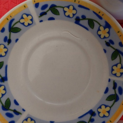 Coffee cups like new, set of 6 with saucers