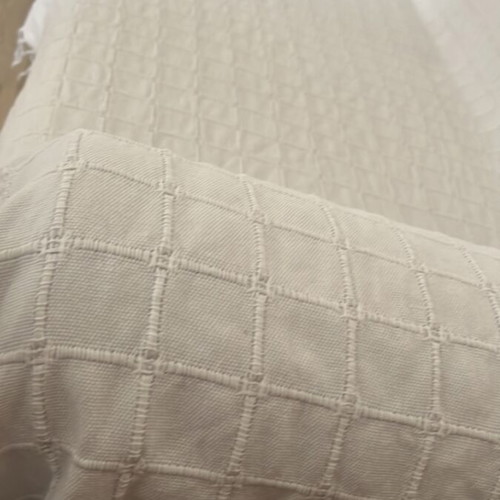 Throw blanket for 2-seater sofa used, white 2.00x1.53 m