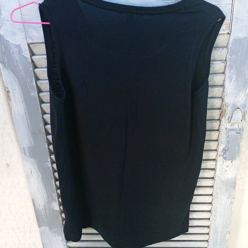 Mango blouse black like new, very nice fabric