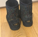 UGG kids boots EU30 like new, black unisex