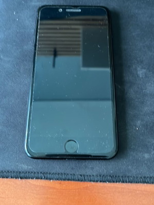 Iphone 7plus 256GB like new, black