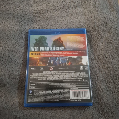Godzilla vs Kong Blu-Ray disc
