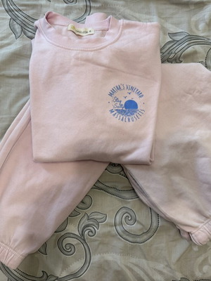 Pink matching set like new