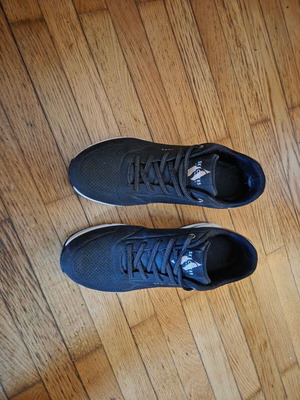 Skechers Los Angeles women's black sneakers