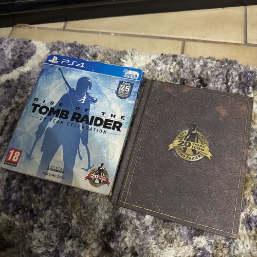 Rise of the Tomb Raider 20 Year Celebration like new, Sony