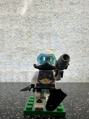 Lego Ninjago Zane Seabound Scuba φιγούρα σαν καινούργιο χωρίς ένα βατραχοπέδιλο
