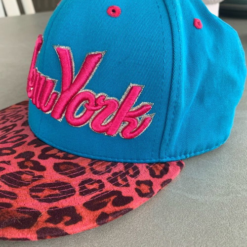 State Property New York leopard cap blue-pink like new