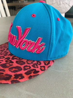 State Property New York leopard cap blue-pink like new
