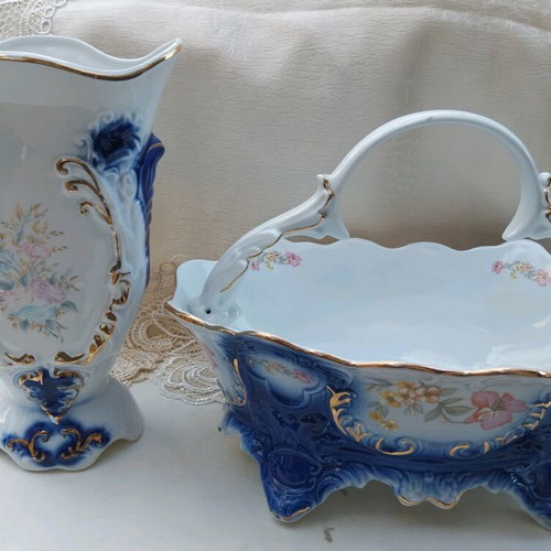 Romanian porcelain set like new, two large pieces