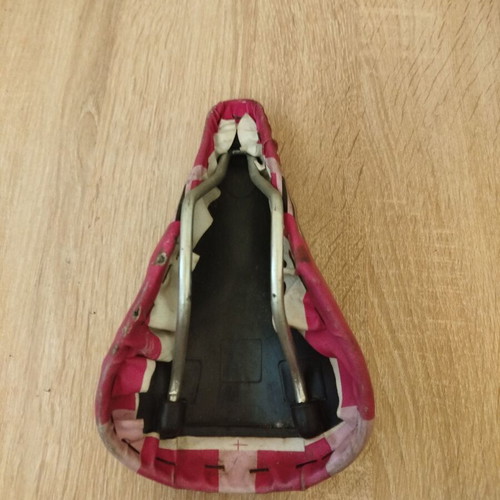 Orient children's bike saddle used, girls' model