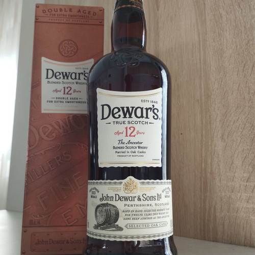 Dewar's 12 Years Blended Scotch Whisky 1 Liter sealed with box