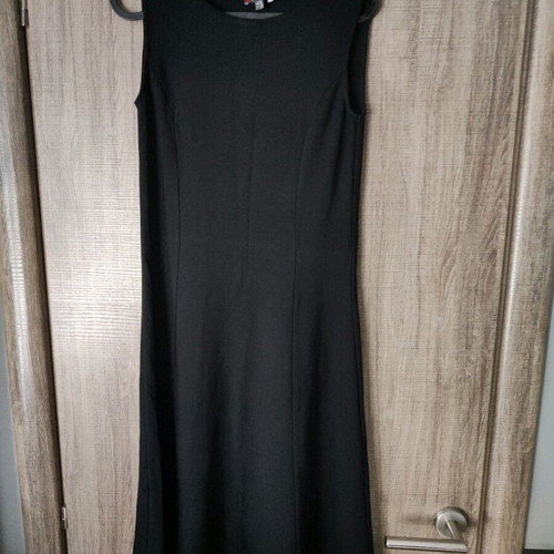 Black dress size small like new