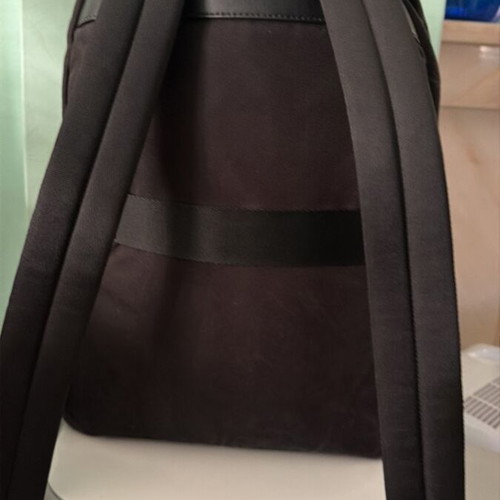 Backpack Tommy Hilfiger like new, black velvet and leather