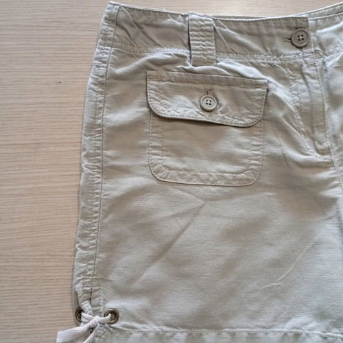 Ann Taylor women's shorts beige like new, size S