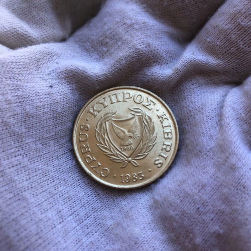 Cyprus 20 Cents Coin 1983 like new