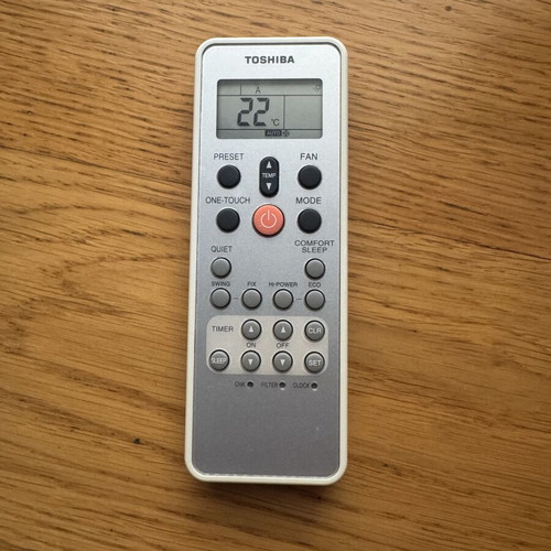 Toshiba A/C Remote Control WH-L03SE like new