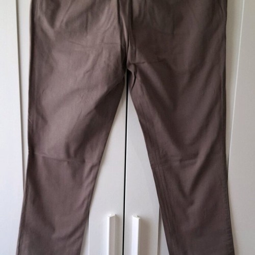 Guy Laroche men's pants gray fabric like new