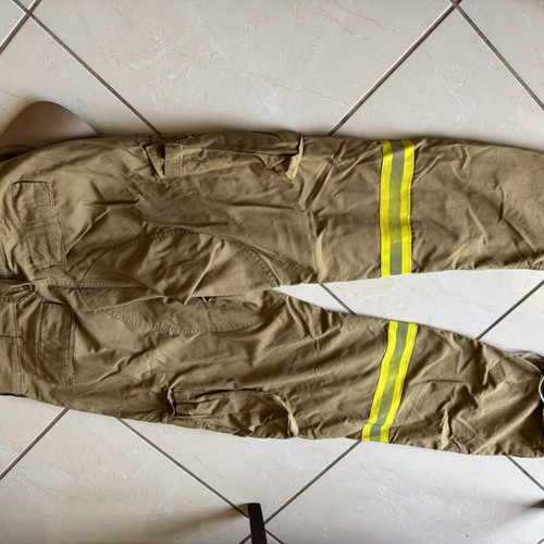 Seasonal firefighter set with jacket and pants