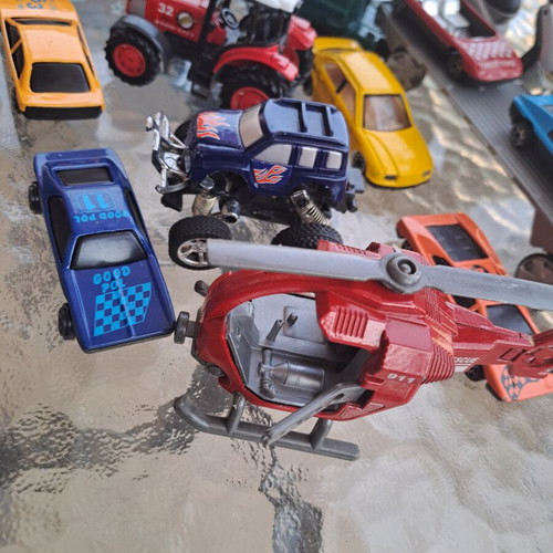 Set of 12 miniature vehicles