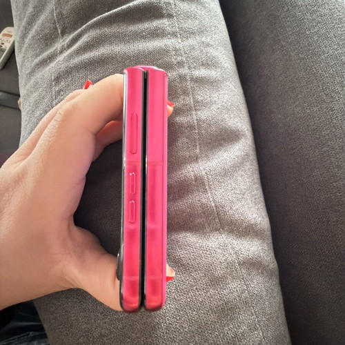 Motorola Razr 60 Ultra smartphone like new, pink, 512GB