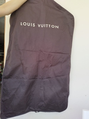 Louis Vuitton garment bag 100% cotton, new