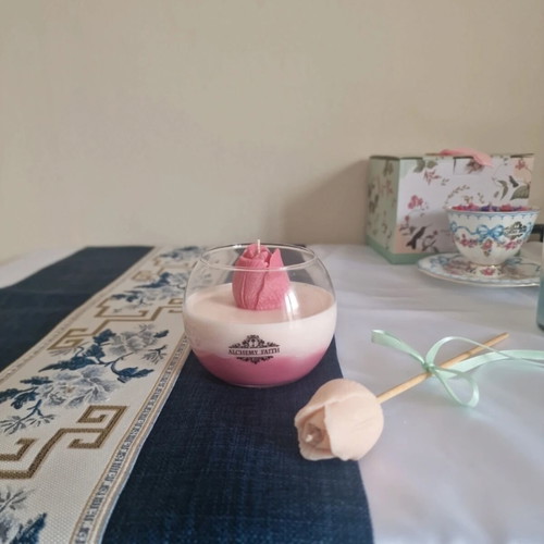 Soy Wax Candle new, romantic scent