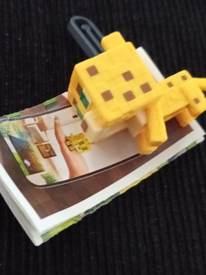 Kinder Minecraft toy