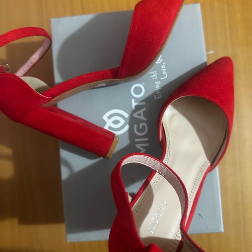 Migato red pumps like new, size 38